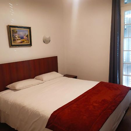 פאו Hotel Le Postillon מראה חיצוני תמונה