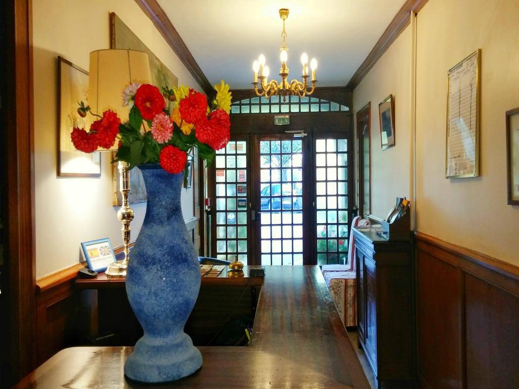 פאו Hotel Le Postillon מראה חיצוני תמונה