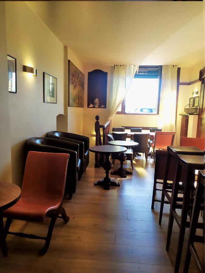 פאו Hotel Le Postillon מראה חיצוני תמונה